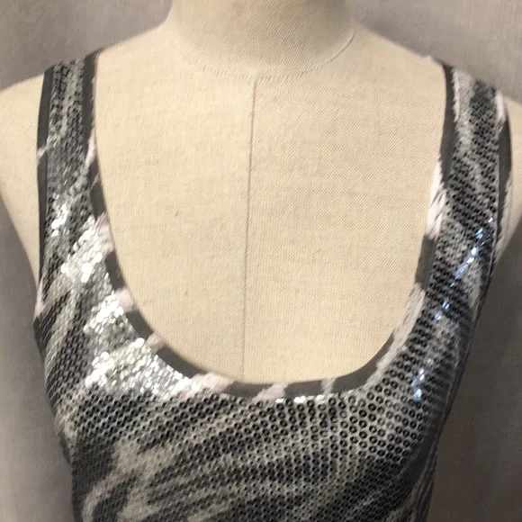 Cache sequined top - Picture 3 of 7